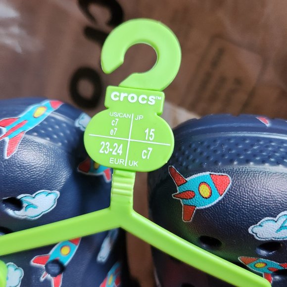 Kids crocs fuzzy lined c7 - Picture 1 of 3